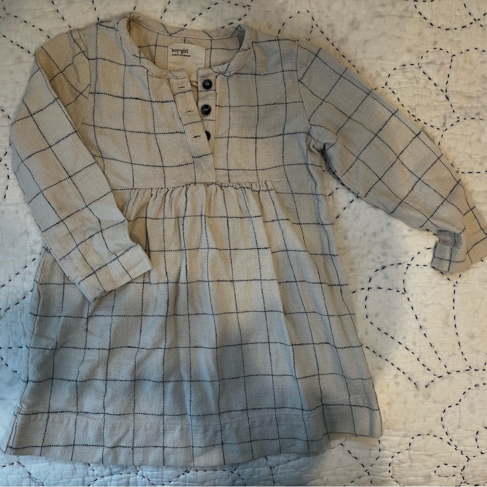 Lot of designer kids clothing 4y-8y